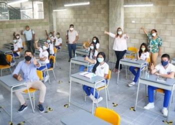 Barranquilla comienza alternancia en dos instituciones educativas oficiales