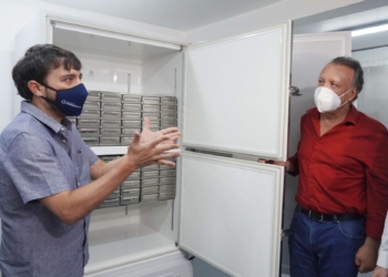 Distrito tiene listo ultracongelador para almacenar vacunas COVID-19