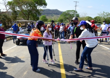 Con una inversión de $20 mil millones entregan 6.7 km de vía rehabilitada entre Piojó, Juan de Acosta y la vía al mar