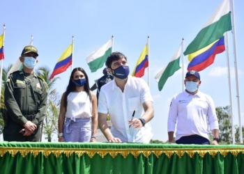 Distrito becará a 500 jóvenes aspirantes a la carrera Técnico Profesional en la Policía