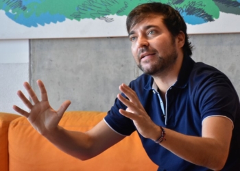 Alcalde Pumarejo viaja a Cincinnati y Houston a conocer experiencias en energía solar