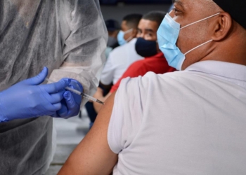 Barranquilla recibe 50.000 dosis de vacunas contra el COVID-19 para el sector privado