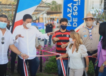 Gobernadora Elsa Noguera entregó 12 mil metros cuadrados de plaza renovada en Soledad