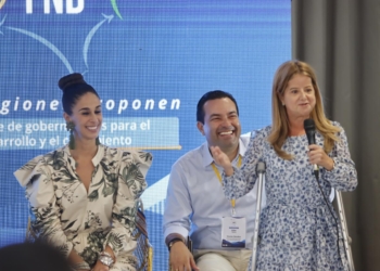 En la Cumbre de Gobernadores, Elsa Noguera destacó labor de la Consejería para las Regiones