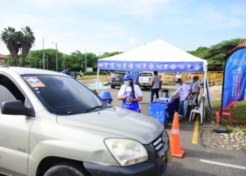 80 mil vehículos se movilizaron por las entradas del Atlántico en el puente festivo