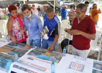 120 vendedores estacionarios del Centro harán parte del mercado Sredni, que comenzó construcción 