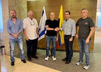 Gobernación del Atlántico y Bean & Co, desarrollarán proyecto de cacao en el sur del departamento