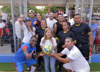 Con un torneo exprés, Gobernación del Atlántico reactivó la cancha Campo Bolívar de Sabanalarga