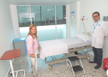 Gobernadora del Atlántico entregó 56 camas nuevas para ampliar la capacidad hospitalaria de la sede de Alta Complejidad de la ESE UNA