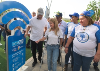 Gobernadora del Atlántico activó ‘Internet Gratis para la Gente’ y la pista de patinaje en el Parque Norte de Galapa