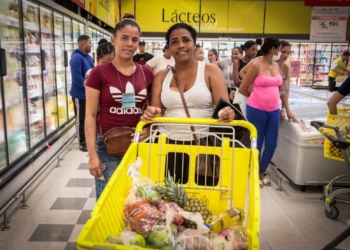 Paquetes alimentarios entregados a beneficiarios del programa de Primera Infancia