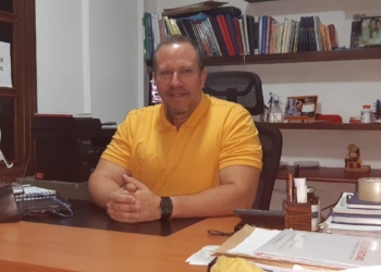 Taxis y taxistas están destinados desaparecer, si continúan aumentando el combustible y los carros piratas: Hernando Galofre