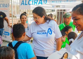 «EPS que no cumpla se va de Soledad»: Alcira se compromete a trabajar por la salud