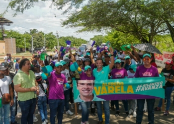 Candelaria y Leña dieron la bienvenida a caravana de Alfredo Varela