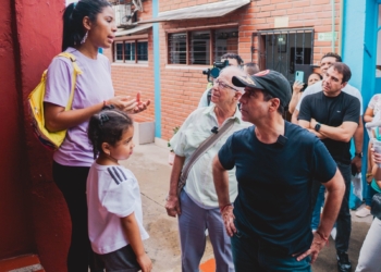 El alcalde electo Alex Char ampliará cobertura educativa en el barrio Santa María