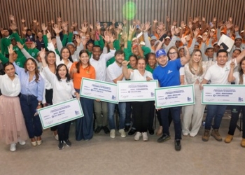 Distrito otorga incentivo económico a organizaciones de recicladores para fortalecer prestación del servicio en Barranquilla