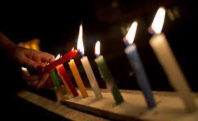 Mantener a los niños lejos de la pólvora durante celebración de “Velitas”, recomendación del Distrito