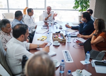 Eduardo Verano propone a universidades crear nuevo plan de becas para jóvenes de escasos recursos