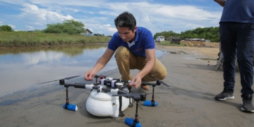 C.R.A. acompaña desarrollo tecnológico para el monitoreo de aguas en Mallorquín, con el método «Ecodrone»