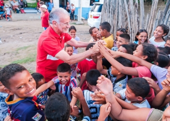 Gobernador Verano da la orden de no dejar a ningún niño por fuera del sistema escolar