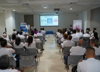 Air-e fortalece relaciones comerciales con administradores de Propiedad Horizontal de Barranquilla