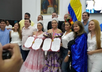 Asamblea del Atlántico exaltó a las Reinas del Carnaval del 2024 con la Condecoración «Cayena de Oro»