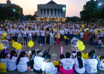 El gobernador Verano y su esposa apoyaron la ‘Caminata de la Luz’ en solidaridad de los niños con cáncer