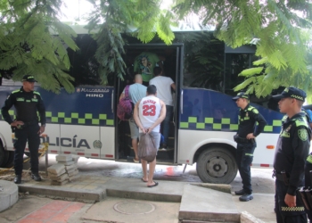 Alcaldía de Puerto Colombia comenzó traslado de reclusos a cárcel de El Bosque