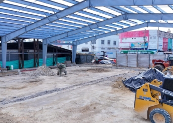 Alcalde Char inspeccionó obras del mercado El Playón