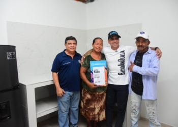 Alcalde Char entrega nuevos mejoramientos de vivienda en Rebolo y La Luz