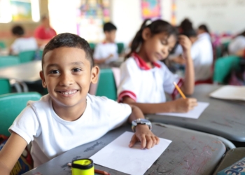 Con paso firme, inicia plan educativo a 10 años en el Atlántico