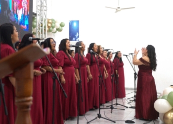 En una espléndida noche musical, Soledad le cantó a la paz