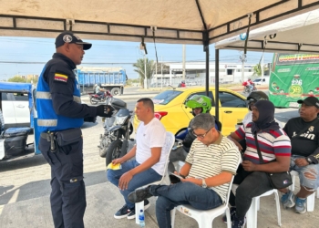 Al son de millo y charlas de seguridad vial, Tránsito de Soledad recibe a viajeros durante los Carnavales