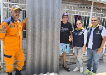 Alcaldía de Malambo entregan ayuda a damnificados en tres barrios por fuerte brisa