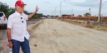 Atlántico acelera sus dobles calzadas: gobernador Eduardo Verano lidera avances históricos en Caracolí y Juan Mina