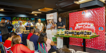 Barranquilla enciende la fiesta del sabor con la presentación oficial del Festival del Perro Caliente 2025