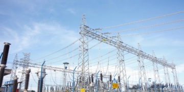 Gobierno impone nuevas contribuciones a generadores de energía