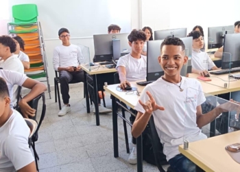 Alcaldía de Barranquilla y Fundación ROFÉ abren convocatoria para 130 becas en tecnología dirigidas a jóvenes