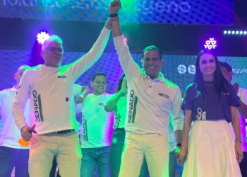 Ingeniero David Reyes Castro presentó su candidatura al Senado con agenda de justicia, lucha anticorrupción y renovación política