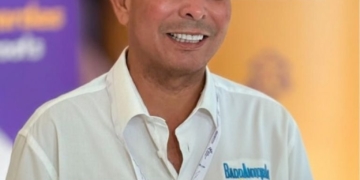 Juan Ospino durante evento político en Barranquilla, Atlántico