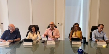 Reunión de los líderes gremiales