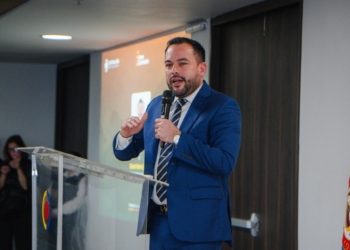 MinMinas descarta apagón y abre debate sobre el cargo por confiabilidad en la tarifa de energía