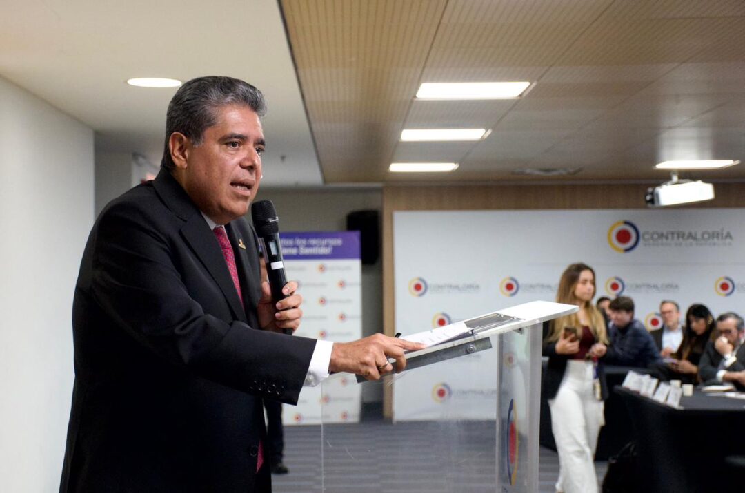 contralor en su intervención