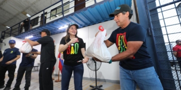 Barranquilla envía las primeras 35 toneladas de ayuda humanitaria a Venezuela