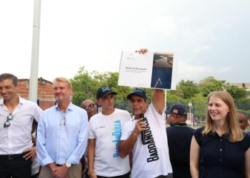 Barranquilla y fondo danés avanzan en proyecto de energía eólica costa afuera
