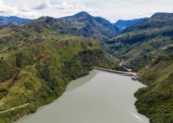 Gobierno y generadoras acuerdan reprogramar mantenimientos de El Guavio y Chivor ante ‘El Niño’