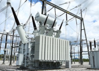 Afinia moderniza subestación El Carmen para mejorar servicio en 11 municipios