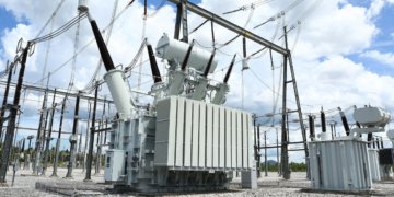 Afinia moderniza subestación El Carmen para mejorar servicio en 11 municipios
