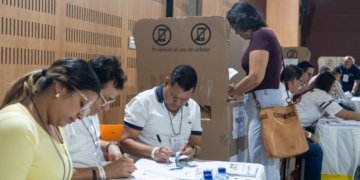 Uniatlántico abre las urnas para elegir a sus representantes profesorales